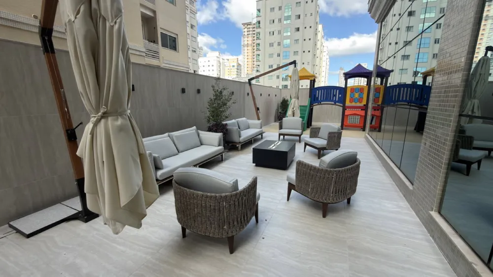 Apartamento 4 quartos para venda no bairro MEIA PRAIA em Itapema