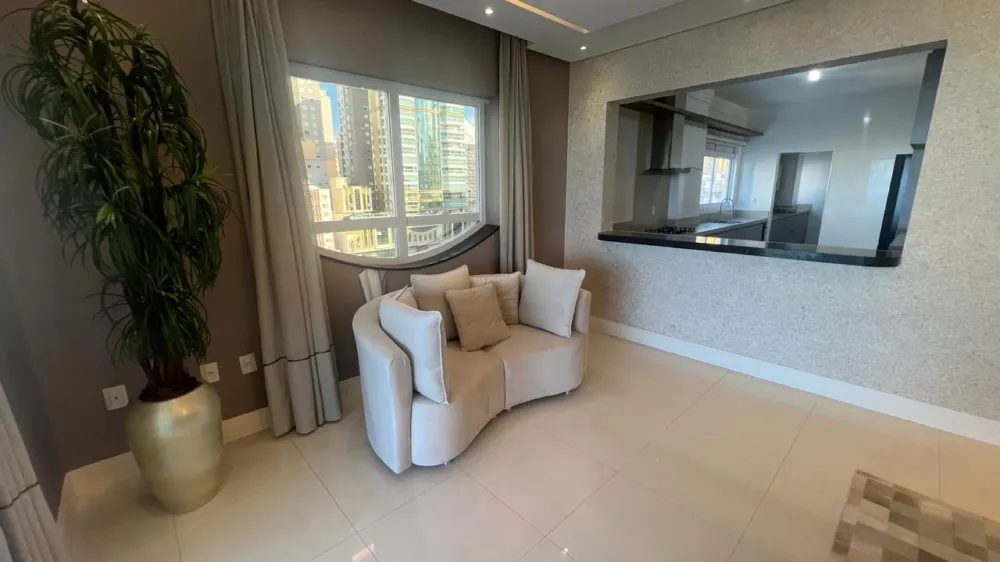 Apartamento 4 quartos para venda no bairro Meia Praia em Itapema