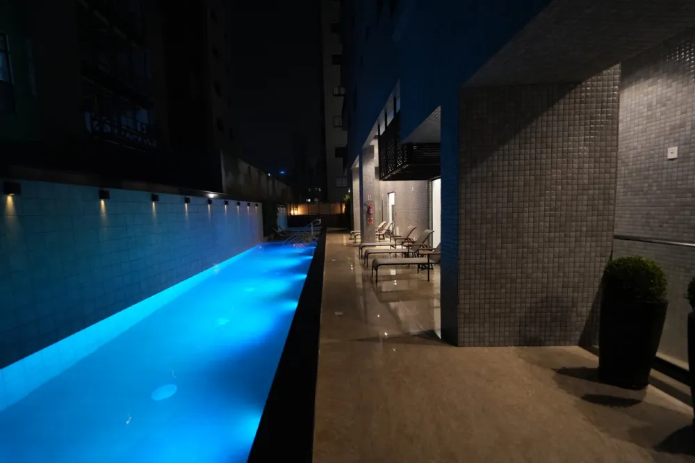 Apartamento para venda no bairro Meia Praia em Itapema