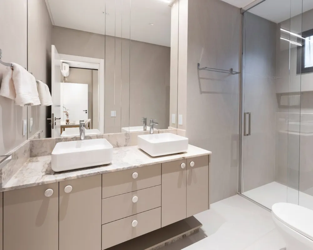 Apartamento para venda no bairro Meia Praia em Itapema