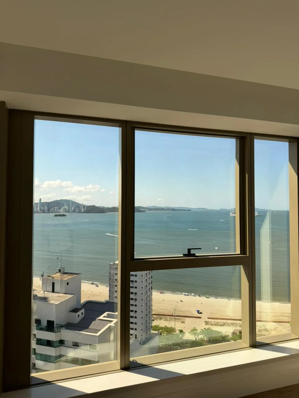 Apartamento para venda no bairro Barra Sul em Balneário Camboriú
