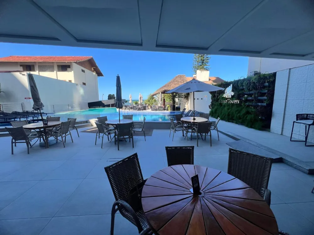 Apartamento para venda no bairro Meia Praia em Itapema