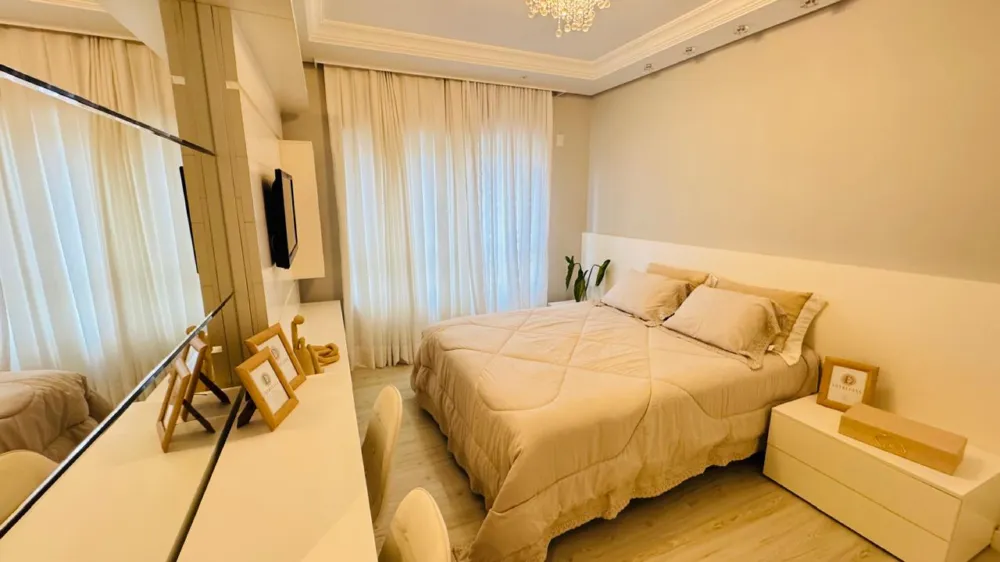 Apartamento 4 quartos para venda no bairro Meia Praia em Itapema