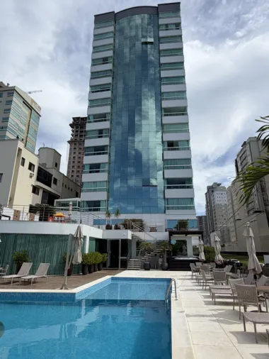 Apartamento 4 quartos para venda no bairro Meia Praia em Itapema