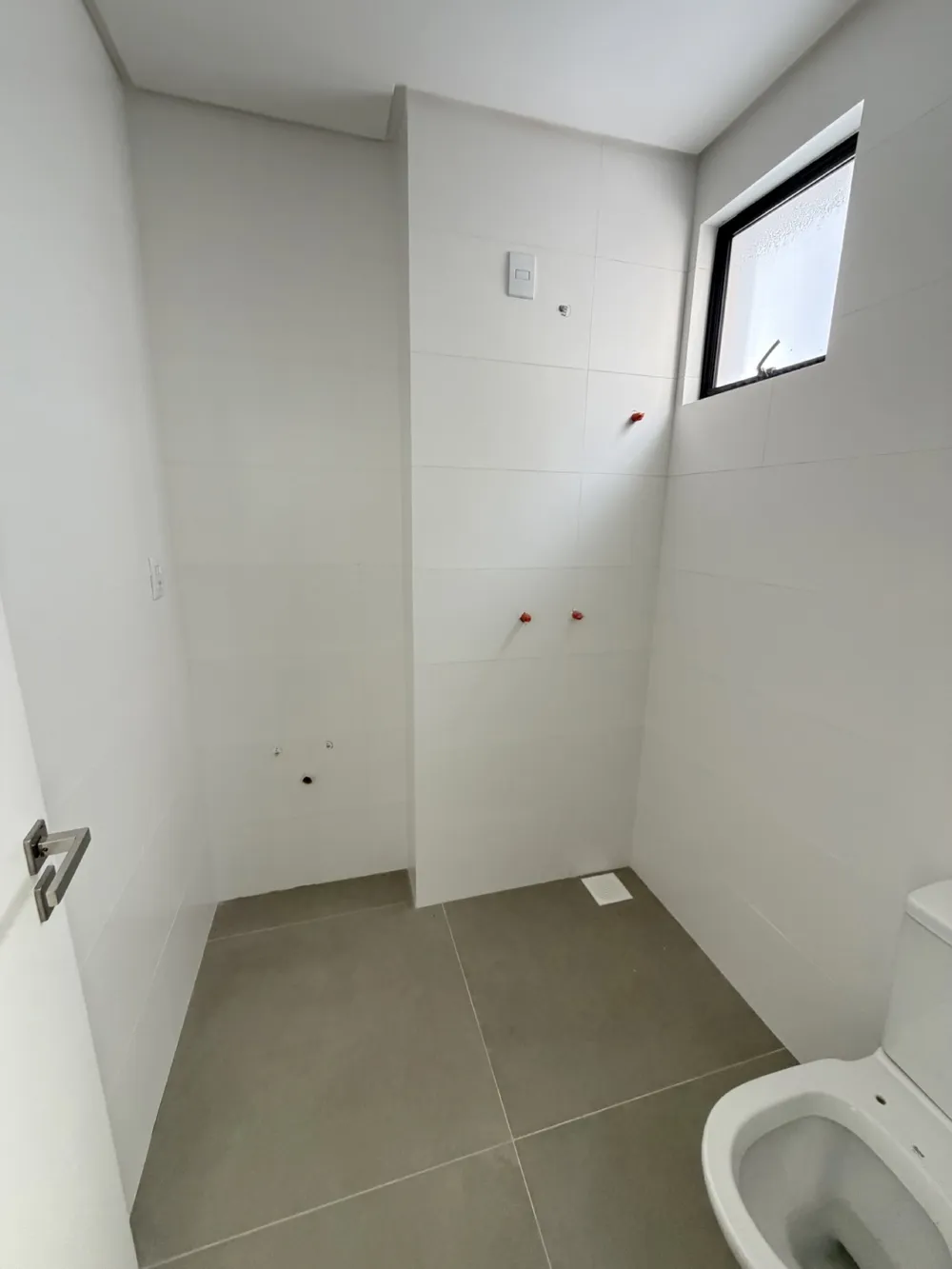 Apartamento para venda no bairro Meia Praia em Itapema