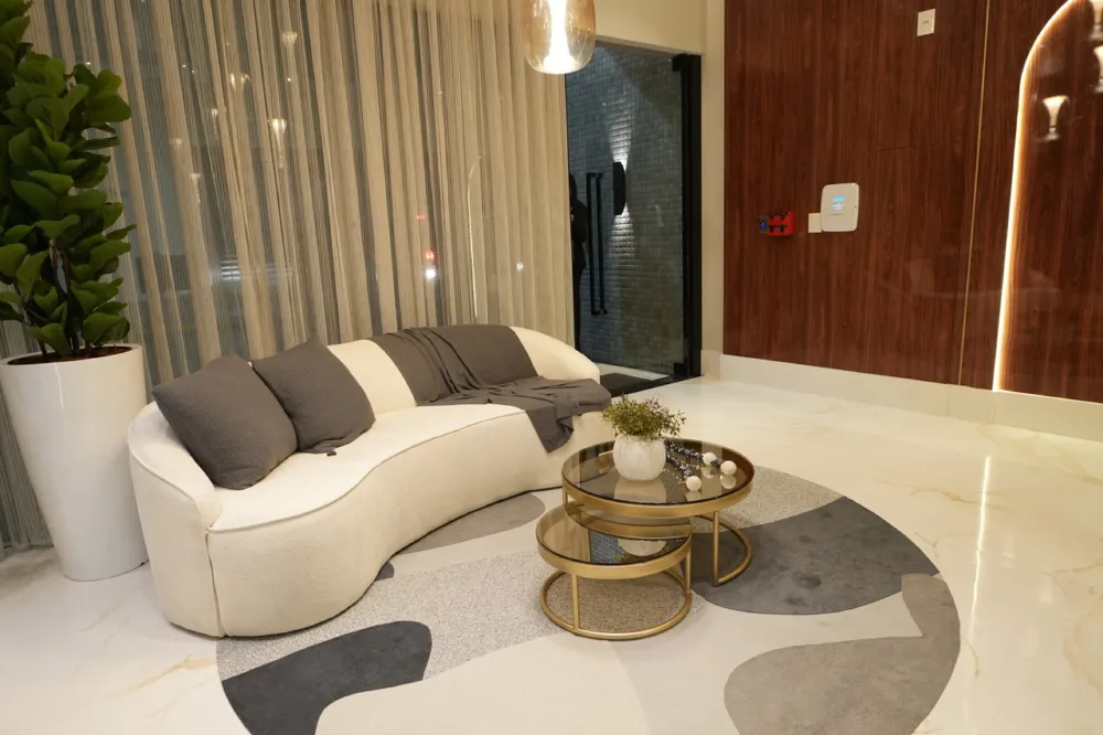Apartamento para venda no bairro Meia Praia em Itapema