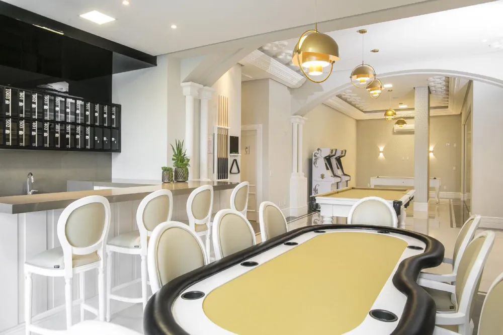 Apartamento para venda no bairro Meia Praia em Itapema