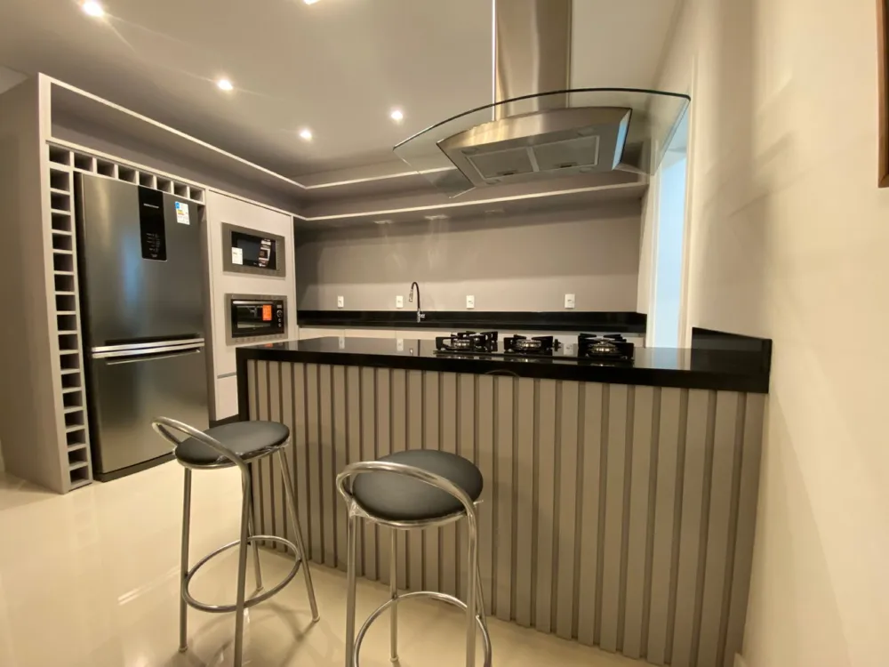 Apartamento 3 quartos para venda no bairro Meia Praia em Itapema