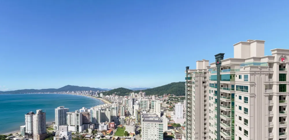 Apartamento para venda no bairro Centro em Itapema