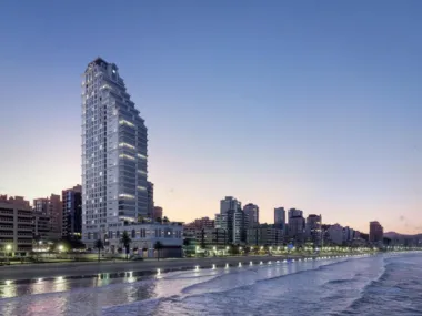 Apartamento 5 quartos para venda no bairro Meia Praia em Itapema
