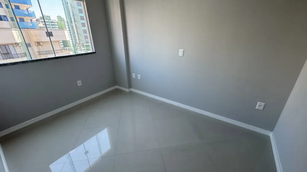 Apartamento 3 quartos para venda no bairro Meia Praia em Itapema