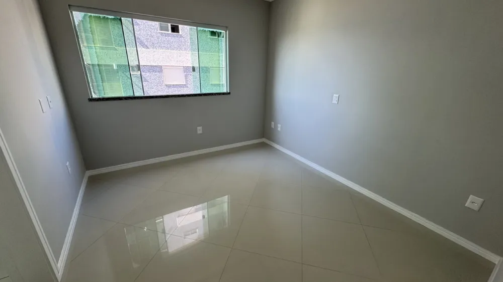 Apartamento 3 quartos para venda no bairro Meia Praia em Itapema