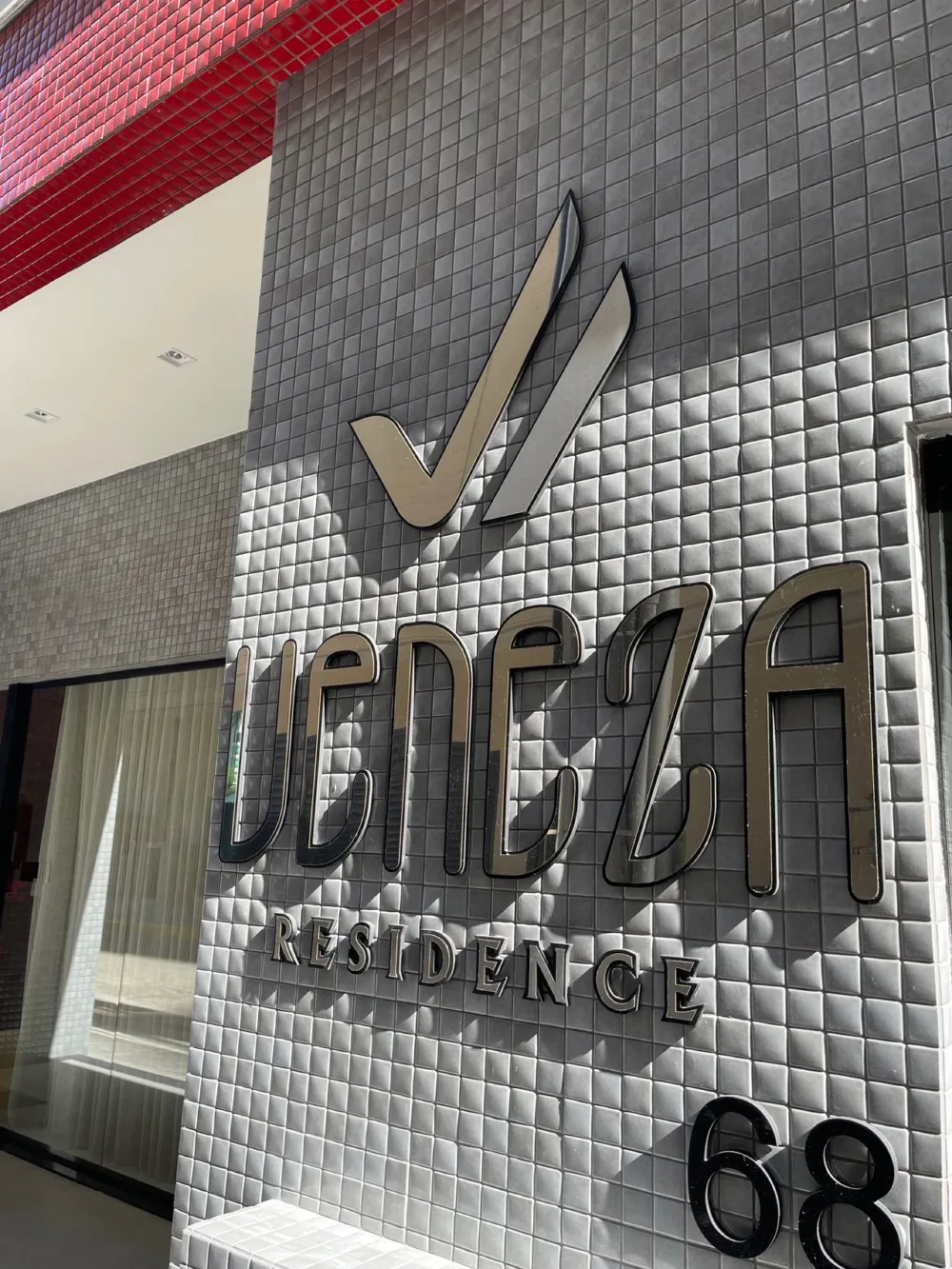 Apartamento para venda no bairro Meia Praia em Itapema