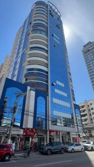 Apartamento 4 quartos para venda no bairro Meia Praia em Itapema