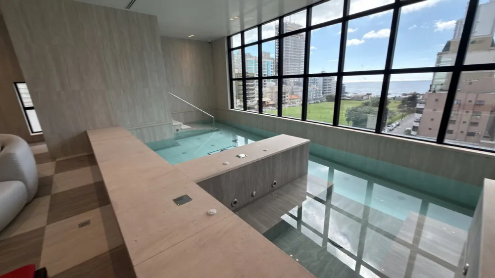 Apartamento 4 quartos para venda no bairro MEIA PRAIA em Itapema