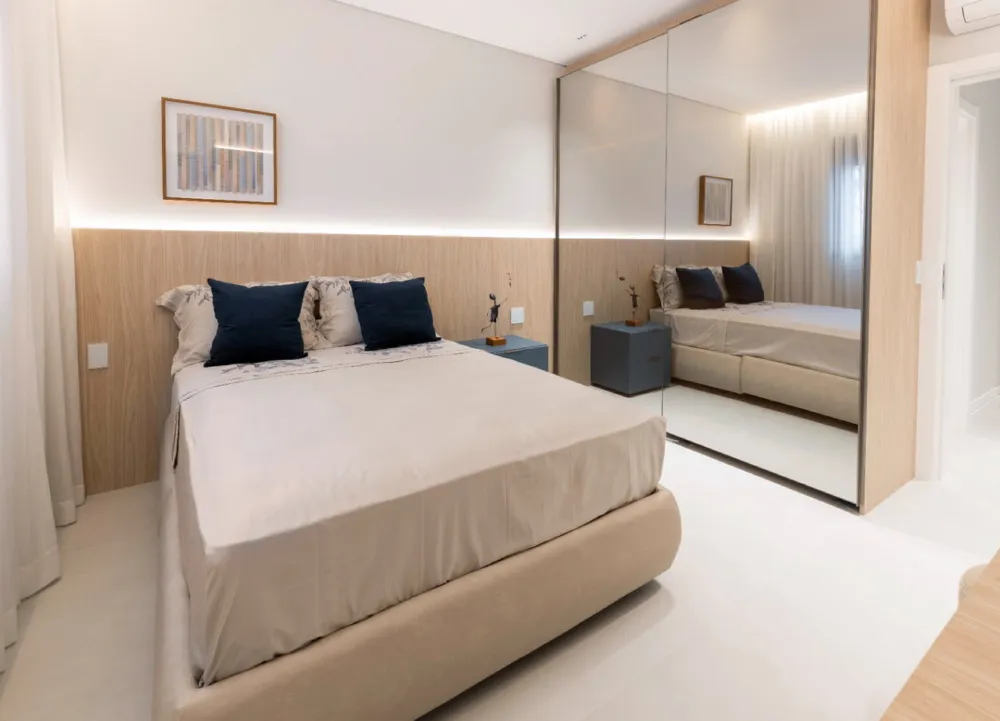 Apartamento para venda no bairro Meia Praia em Itapema