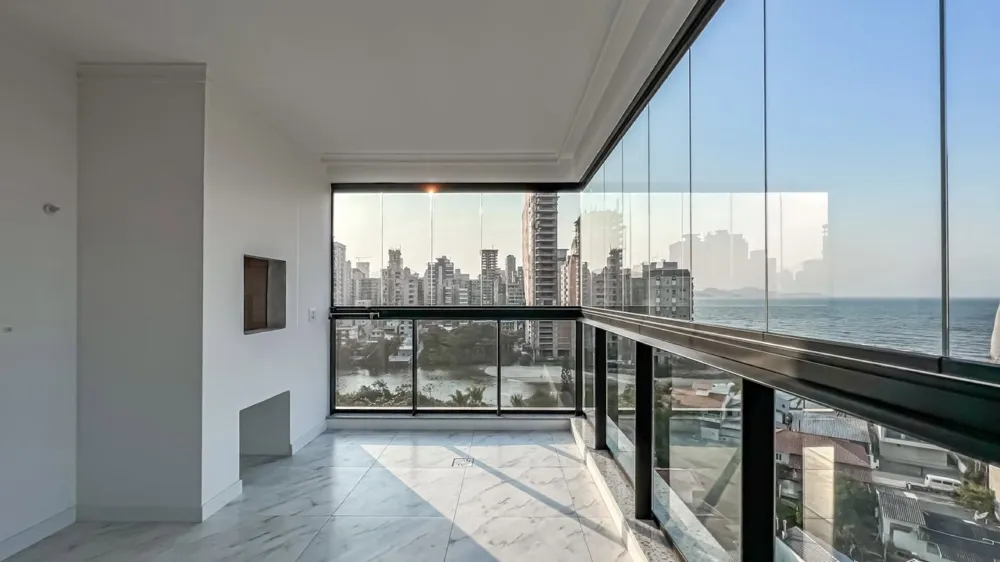 Apartamento para venda no bairro Perequê em Porto Belo