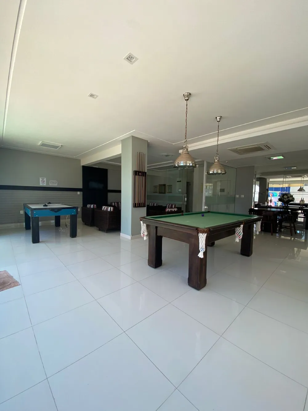 Apartamento para venda no bairro Meia Praia em Itapema