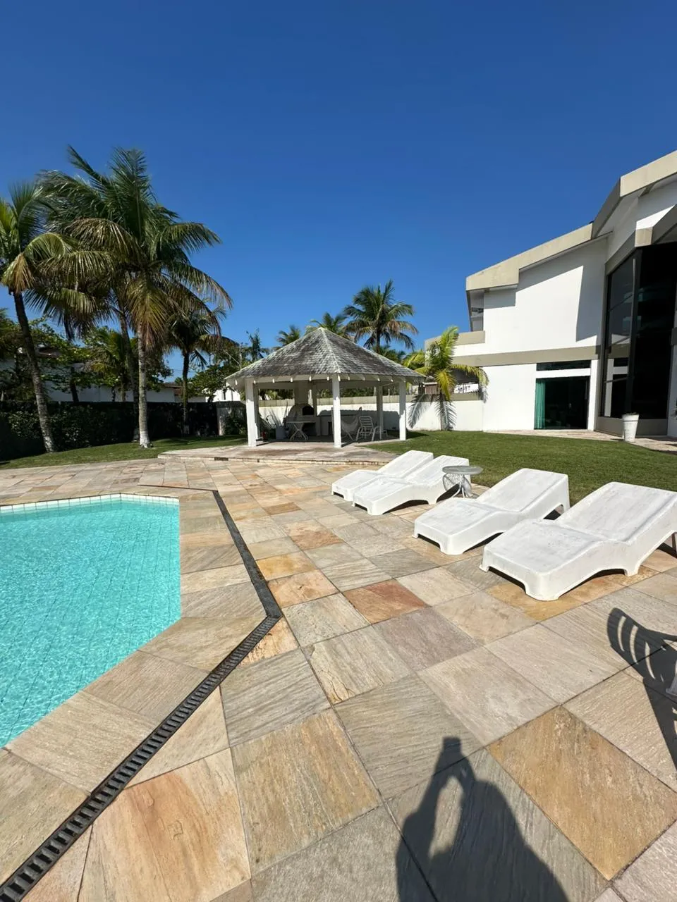 Casa para venda no bairro Praia de Pernambuco em Guarujá