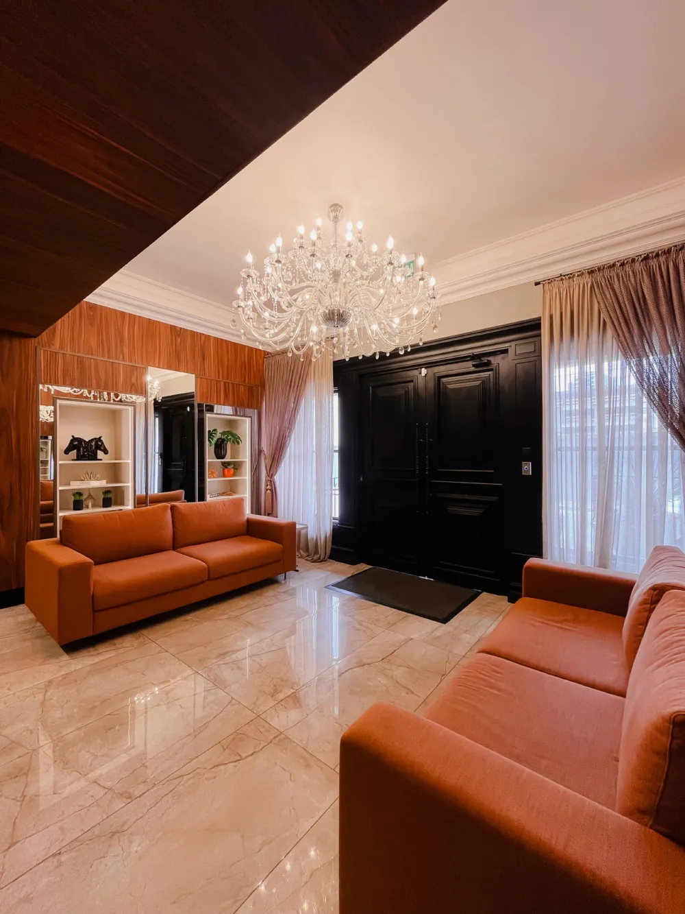 Apartamento para venda no bairro Meia Praia em Itapema