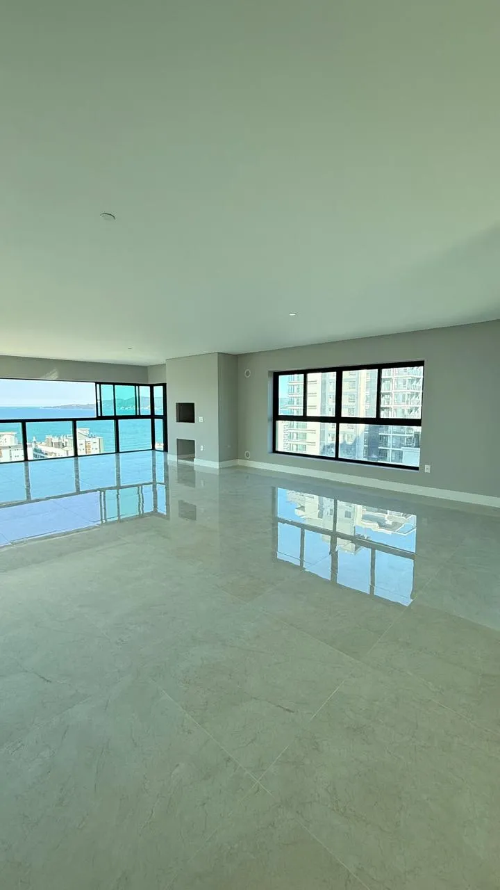 Apartamento 4 quartos para venda no bairro MEIA PRAIA em Itapema