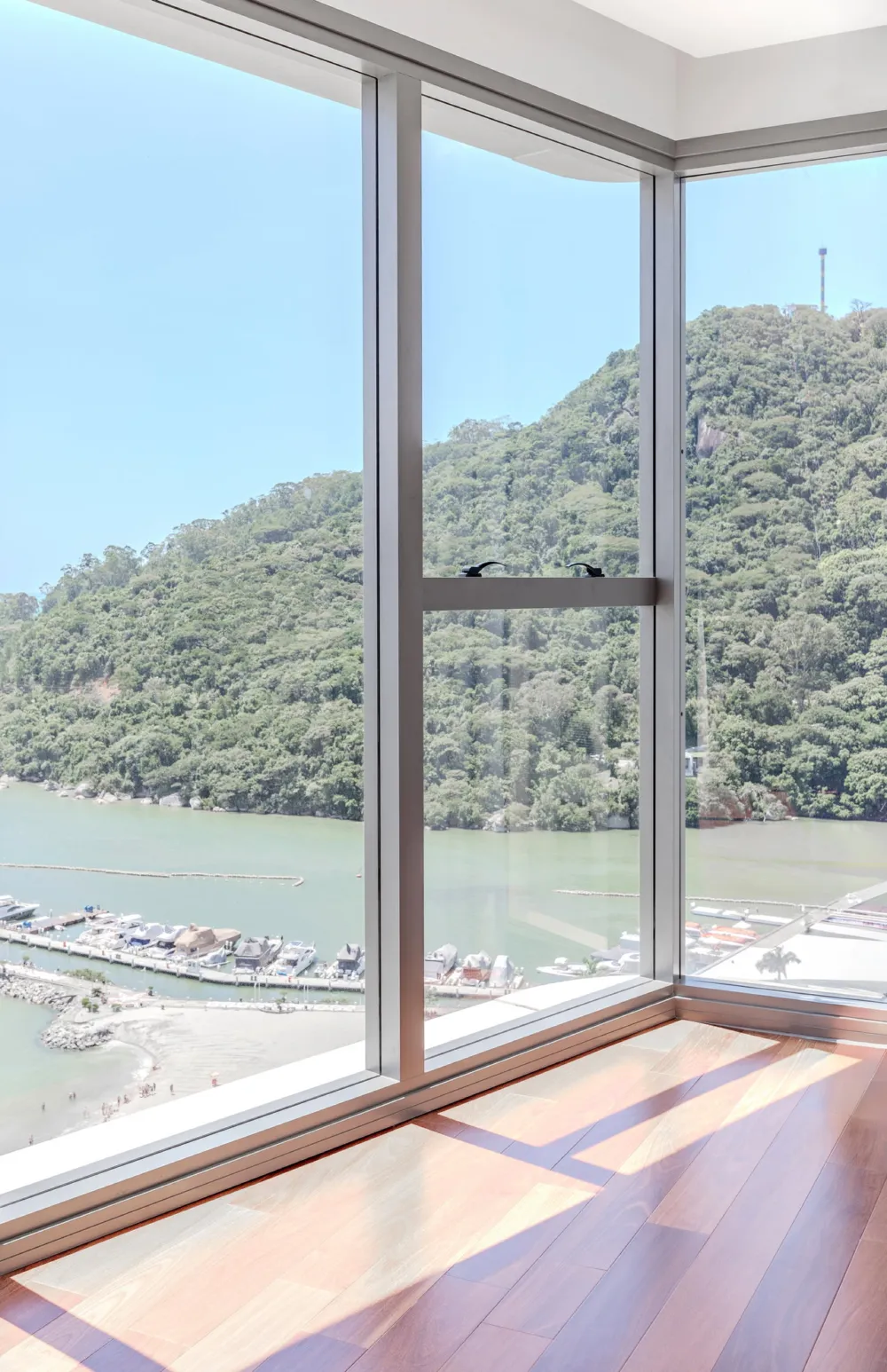 Apartamento 4 quartos para venda no bairro Centro em Balneário Camboriú