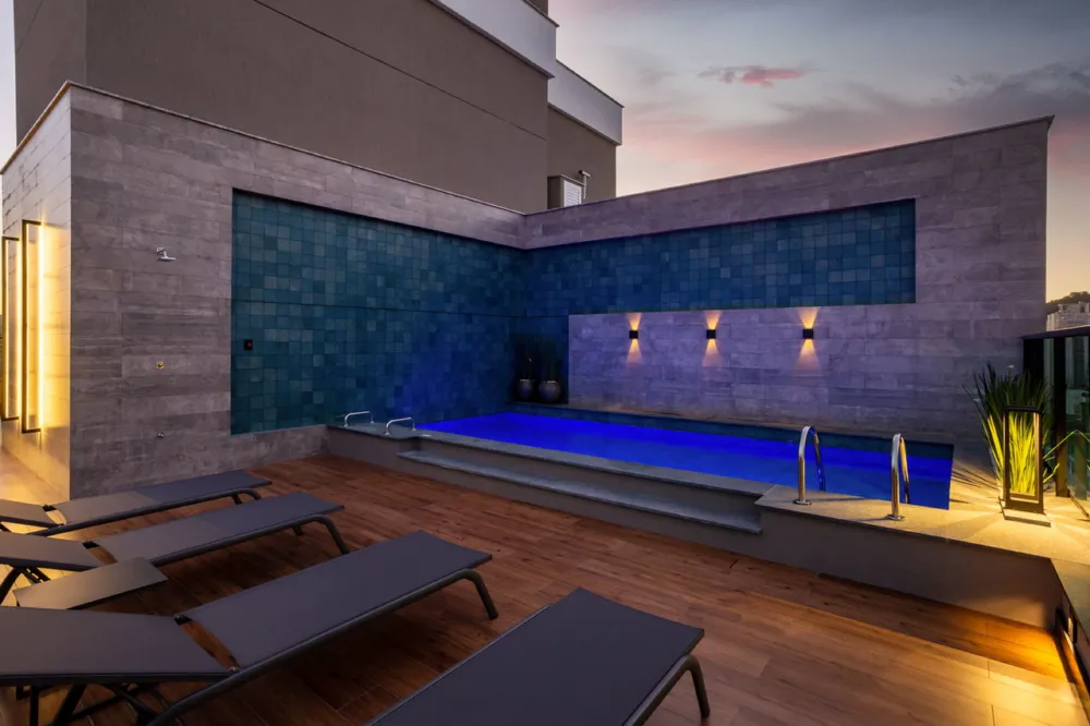 Apartamento para venda no bairro Meia Praia em Itapema
