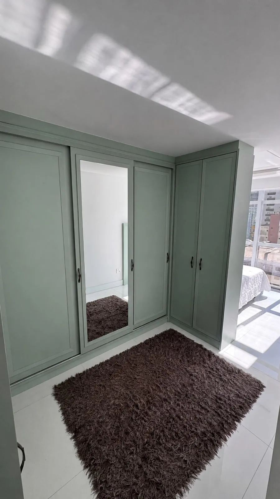Apartamento para venda no bairro Meia Praia em Itapema