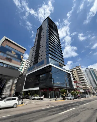 Apartamento para venda no bairro Meia Praia em Itapema
