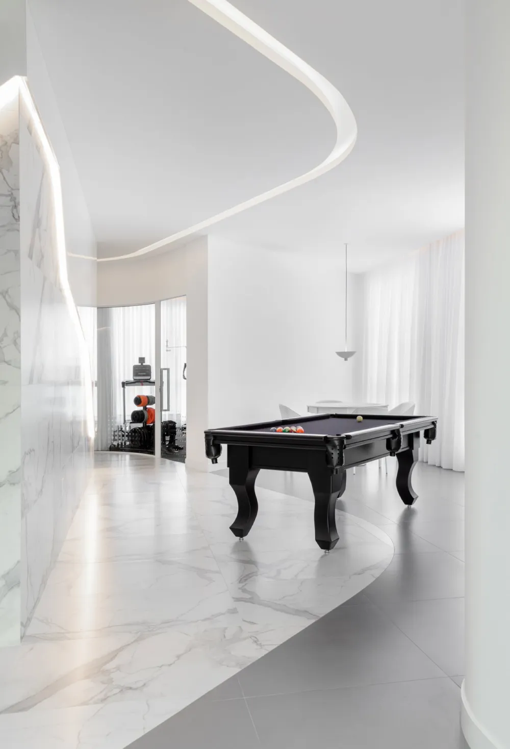 Apartamento para venda no bairro Meia Praia em Itapema