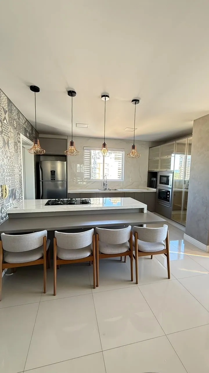 Apartamento 3 quartos para venda no bairro Meia Praia em Itapema