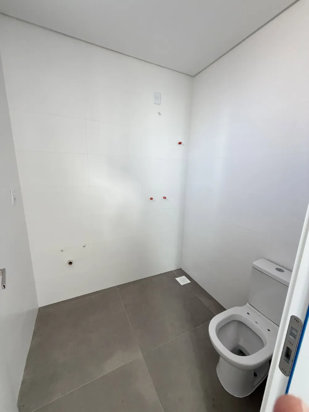 Apartamento para venda no bairro Meia Praia em Itapema