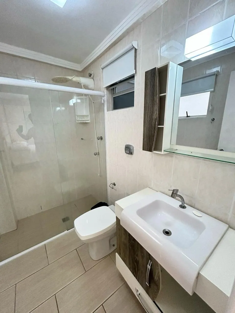Apartamento para venda no bairro Meia Praia em Itapema