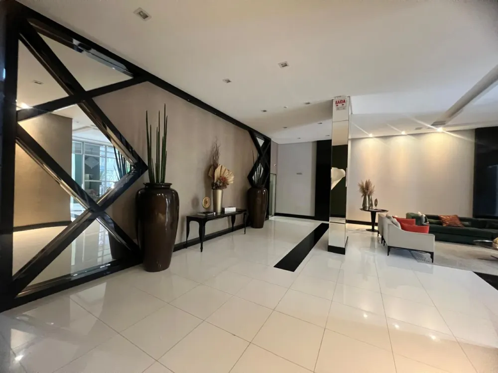 Apartamento para venda no bairro Meia Praia em Itapema