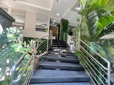 Apartamento para venda no bairro Meia Praia em Itapema