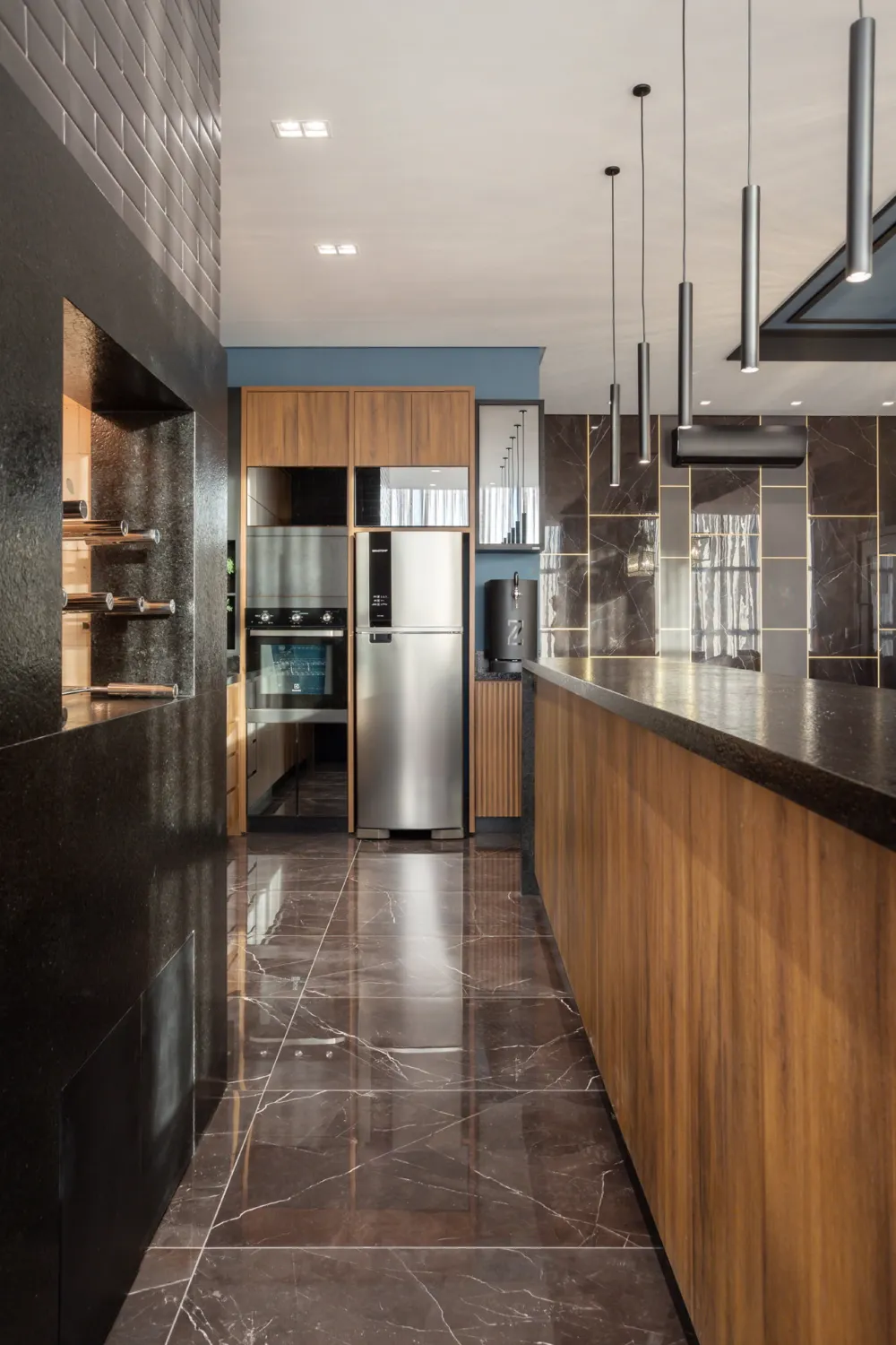 Apartamento para venda no bairro Meia Praia em Itapema
