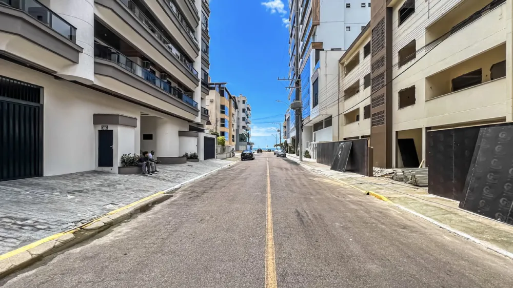 Apto. Cobertura 3 quartos para venda no bairro Meia Praia em Itapema