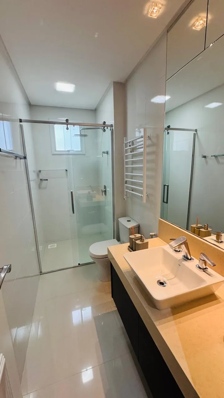 Apartamento 4 quartos para venda no bairro Meia Praia em Itapema