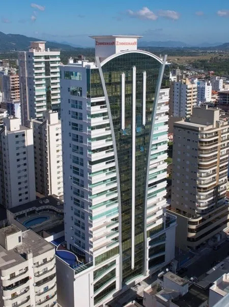 Apartamento para venda no bairro Meia Praia em Itapema