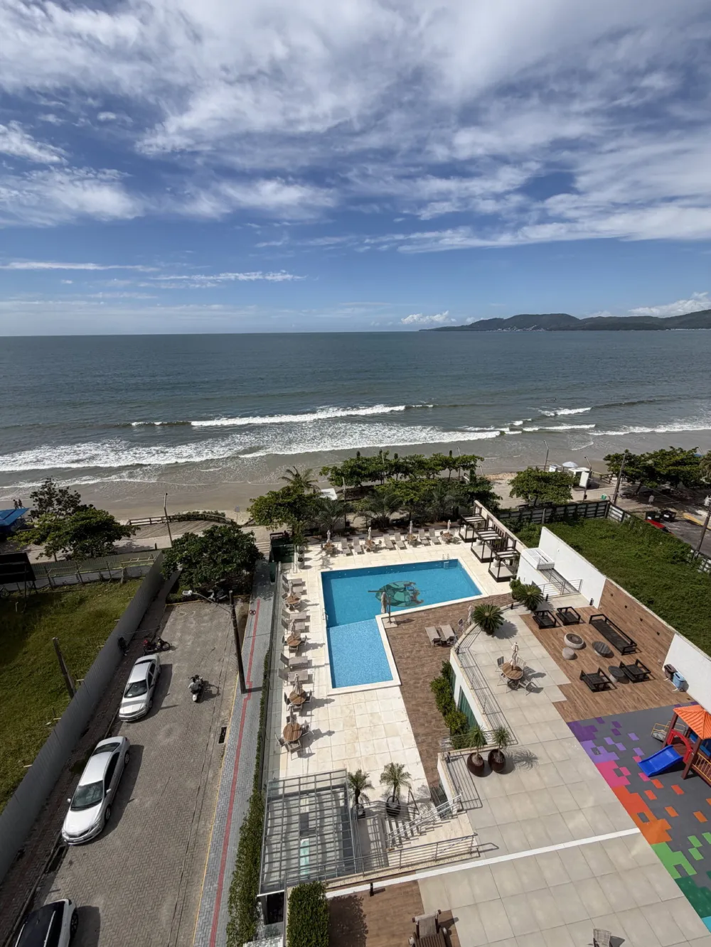 Apartamento para venda no bairro Meia Praia em Itapema