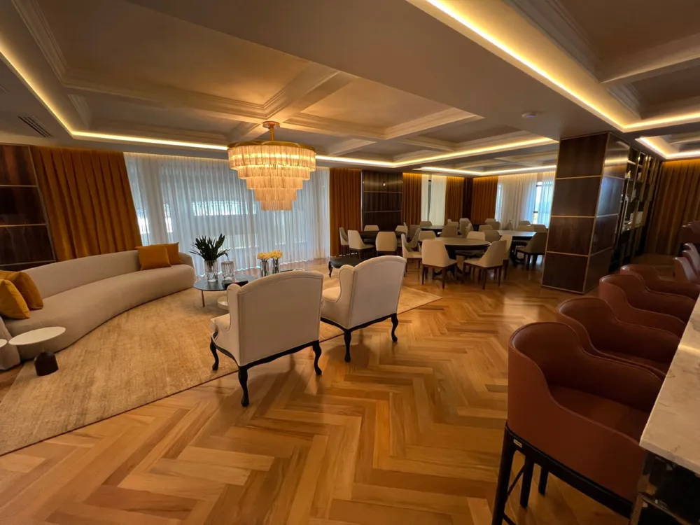 Apartamento para reserva no bairro Meia Praia em Itapema