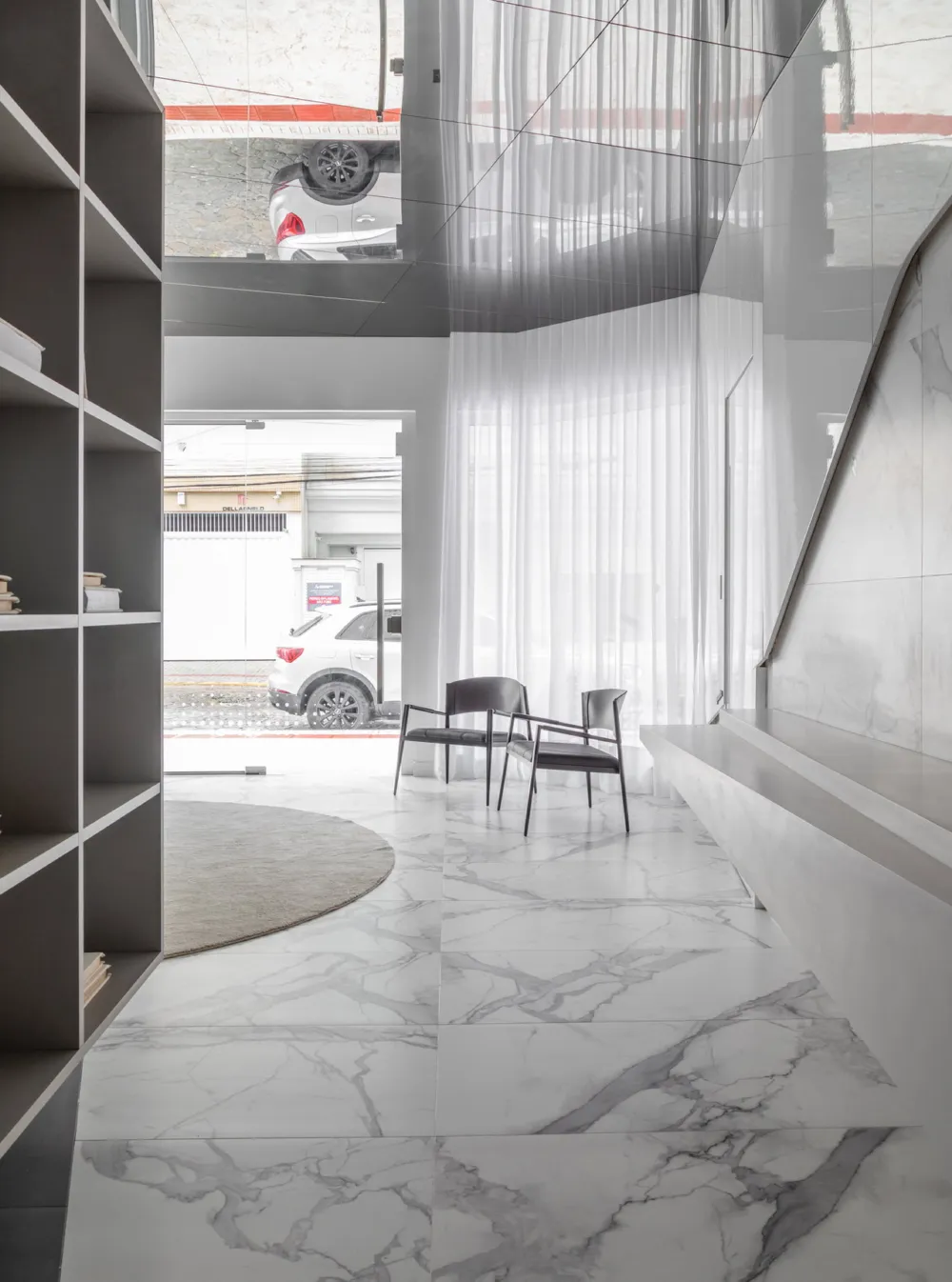 Apartamento para venda no bairro Meia Praia em Itapema
