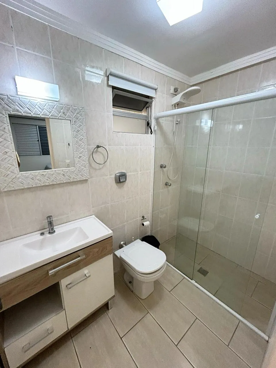 Apartamento para venda no bairro Meia Praia em Itapema