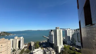 Apartamento para venda no bairro Centro em Itapema