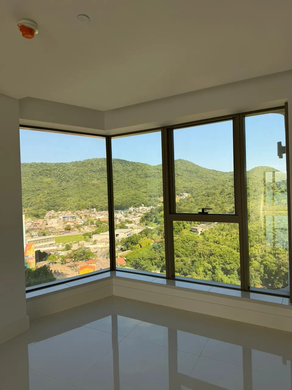 Apartamento para venda no bairro Barra Sul em Balneário Camboriú