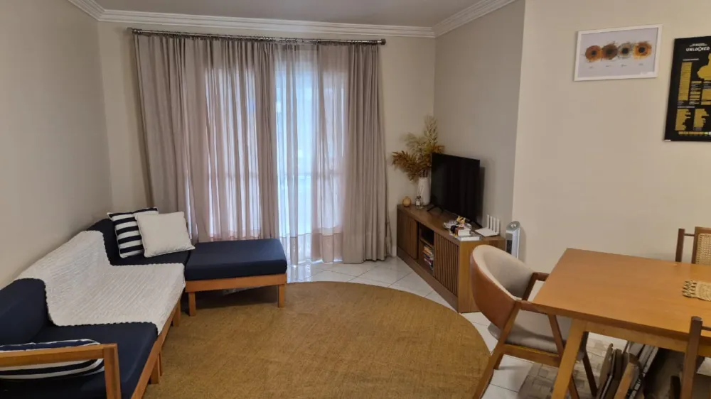 Apartamento para venda no bairro Meia Praia em Itapema