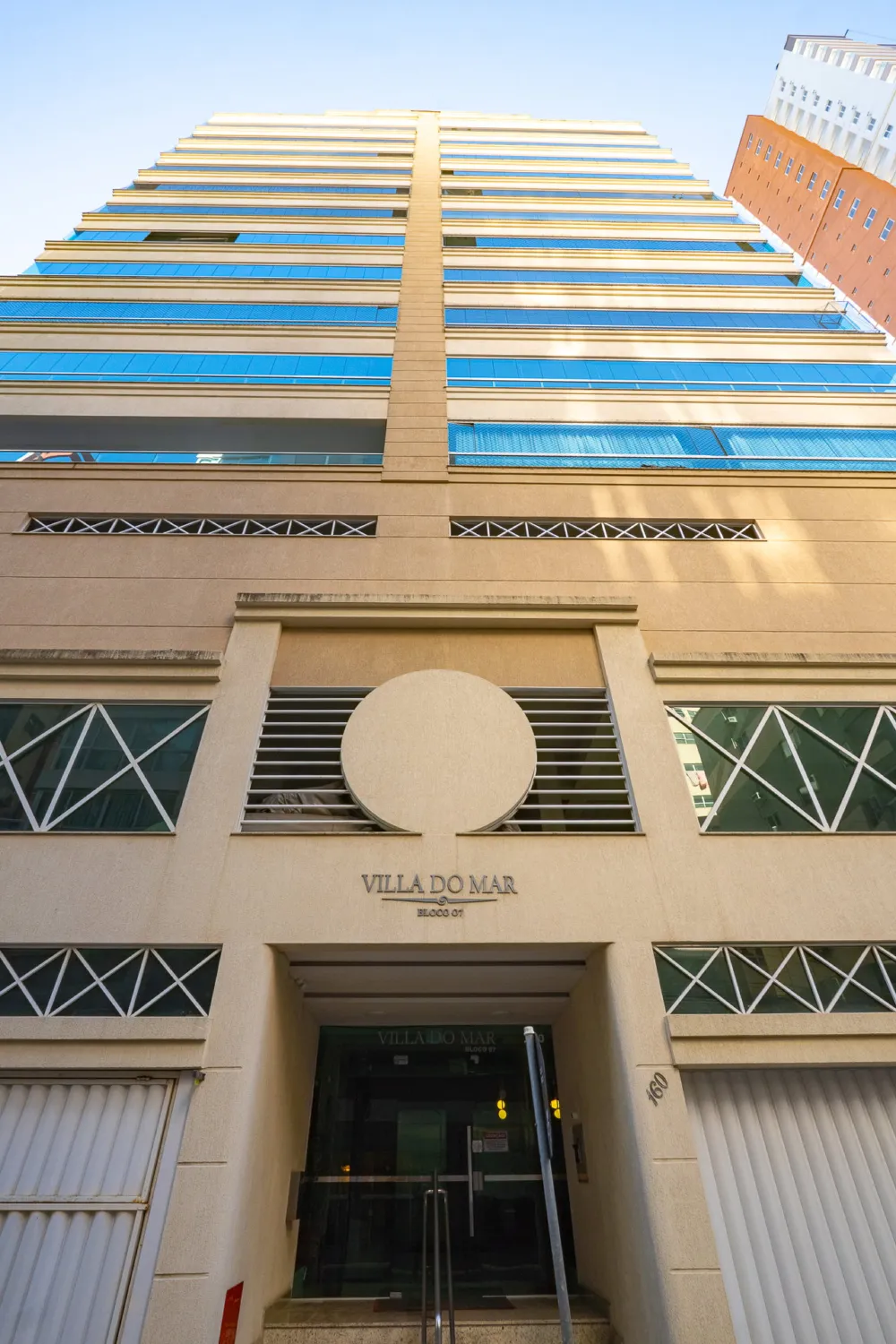 Apartamento para venda no bairro Meia Praia em Itapema