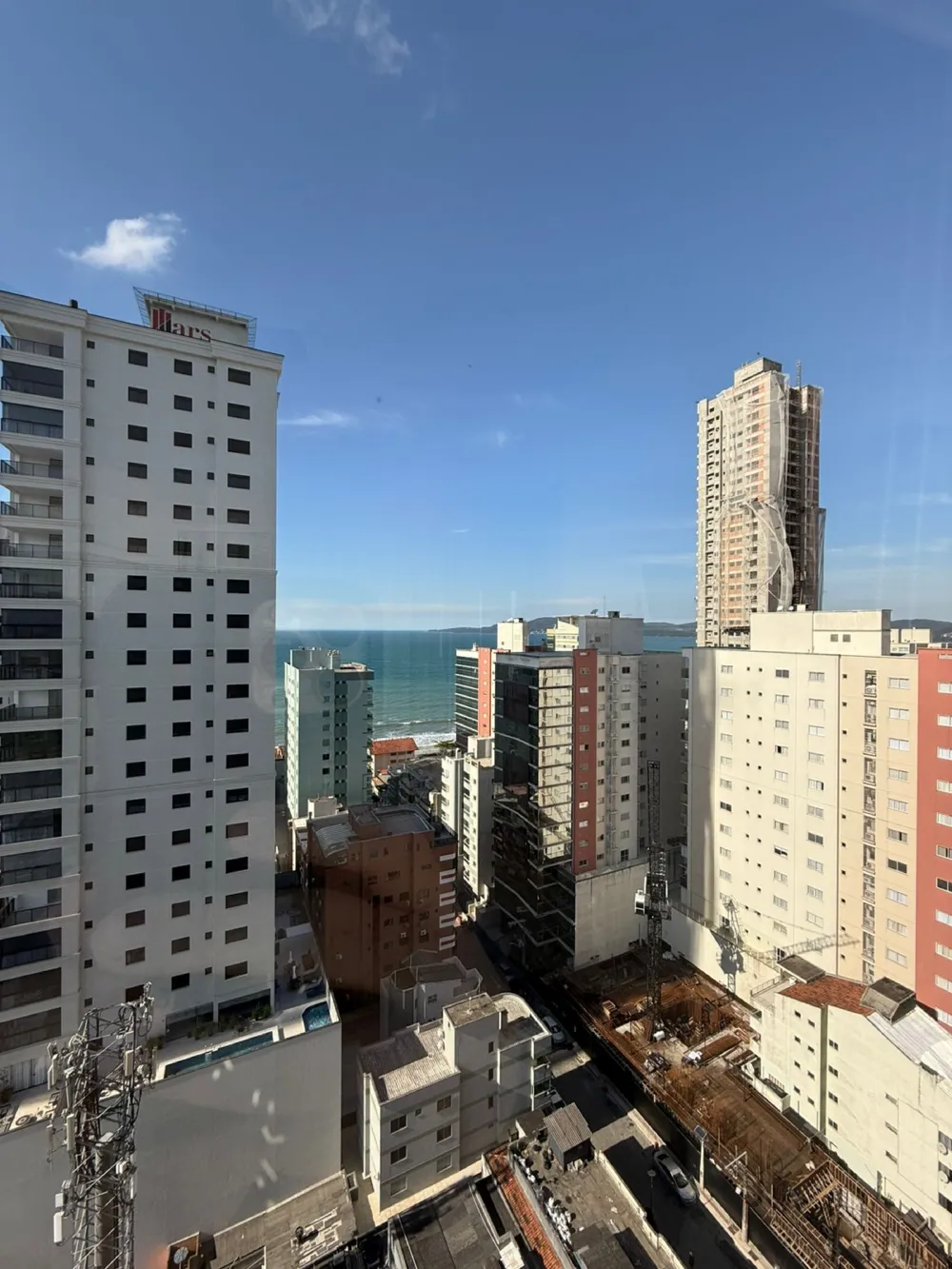 Apartamento para venda no bairro Meia Praia em Itapema