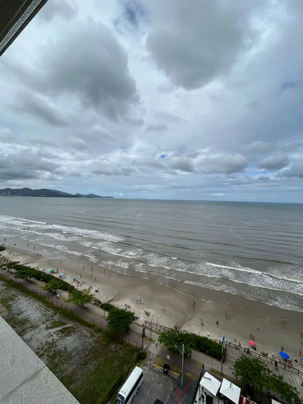 Apartamento para reserva no bairro Meia Praia em Itapema