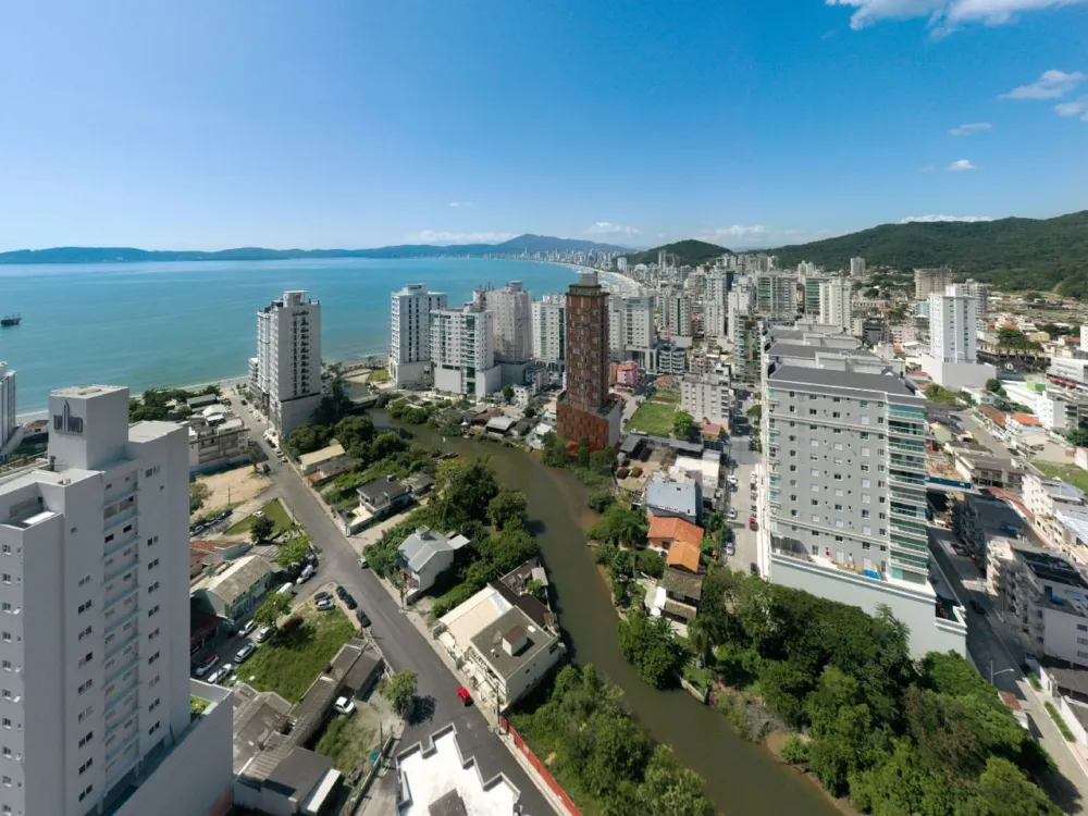 Apartamento para venda no bairro Centro em Itapema